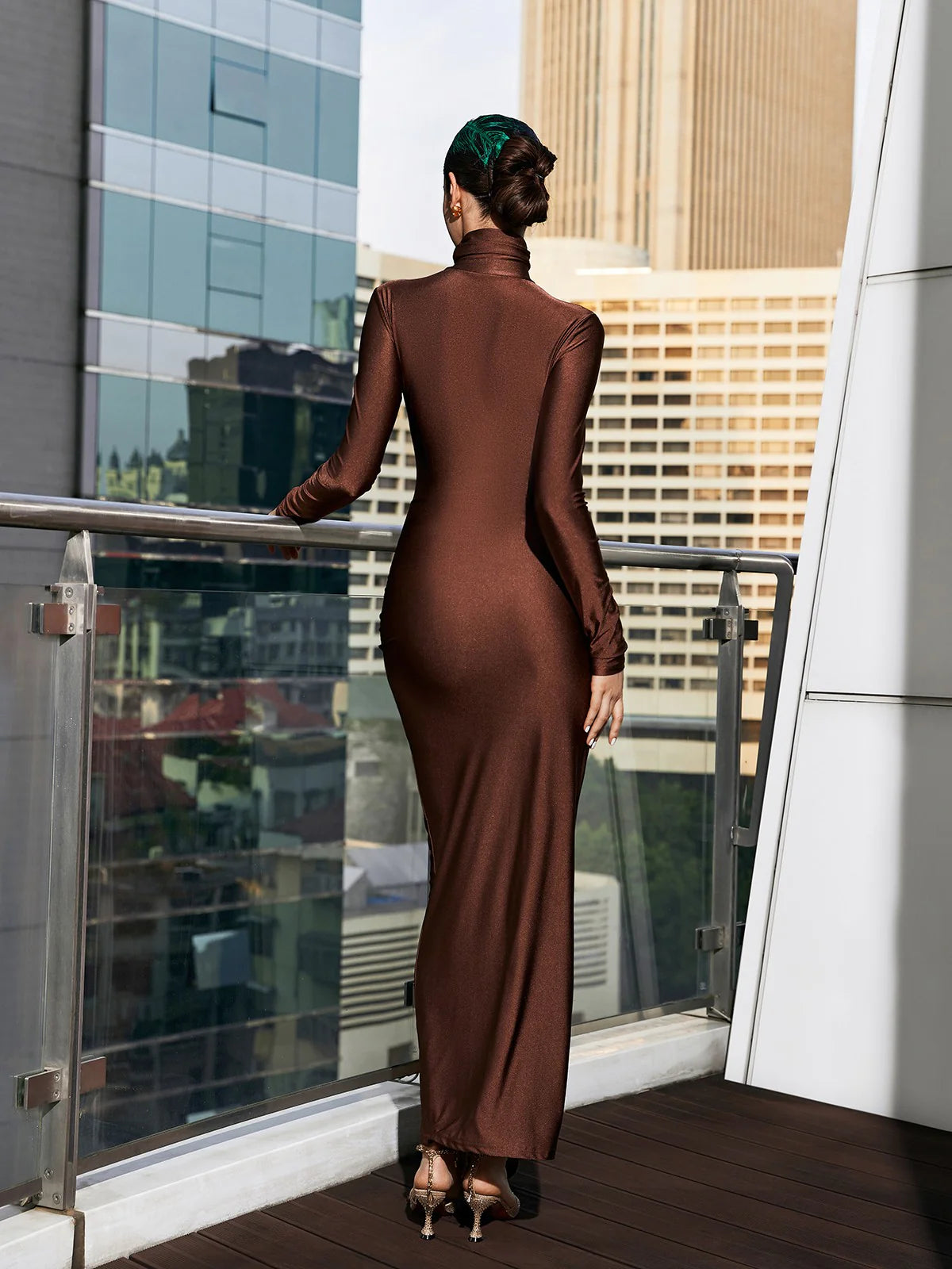 Brown dress with long sleeves and turtleneck sexy party dress