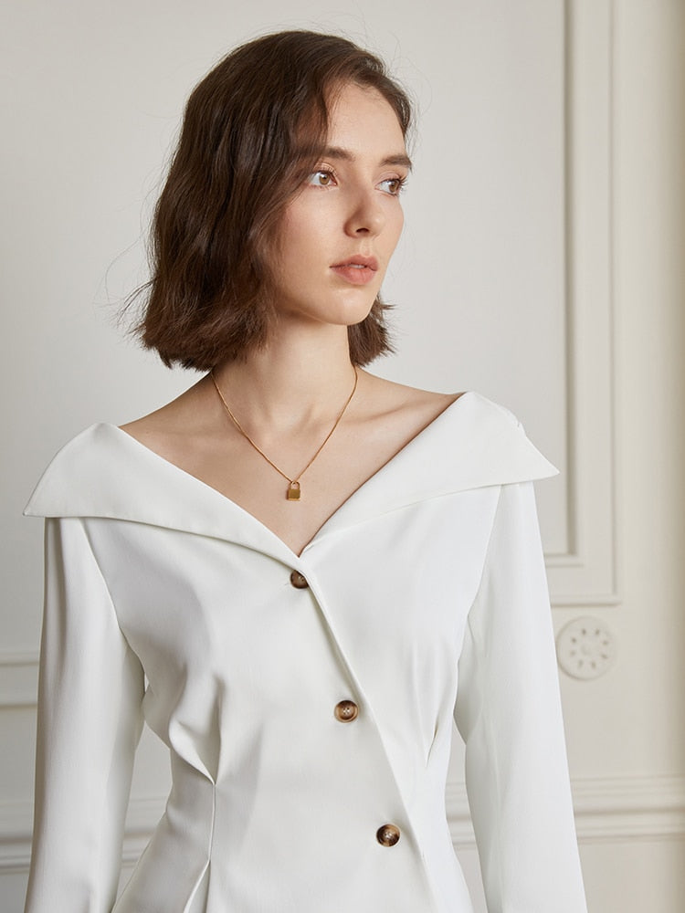 Chic White Shirt with lapel and buttons | Zalia Atelier