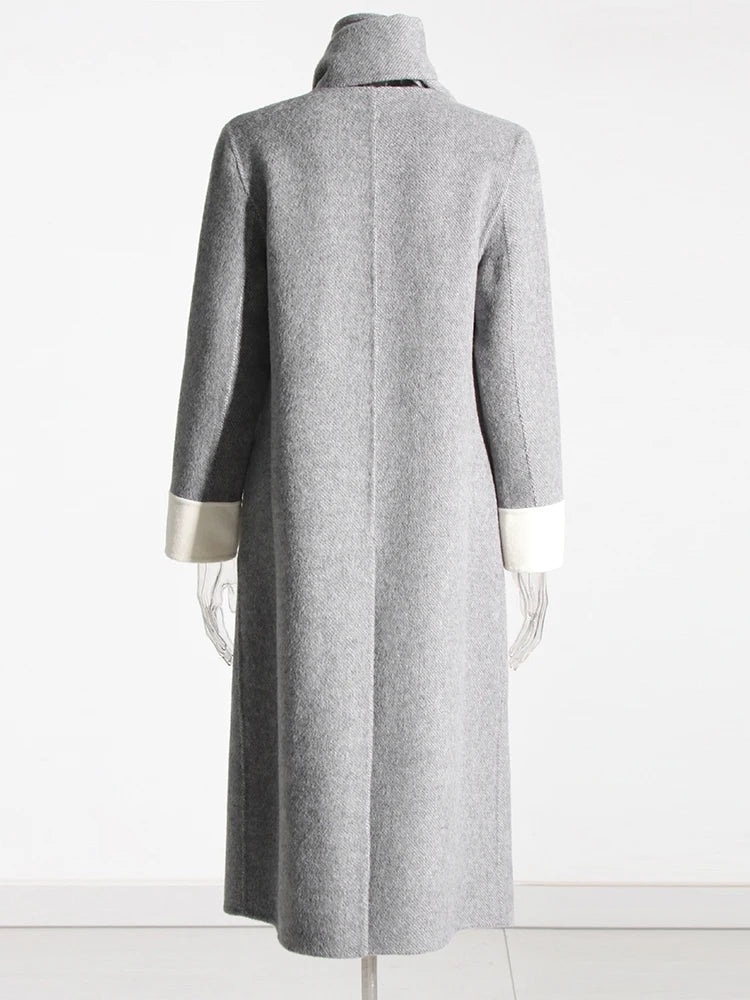 Minimalist Coat | Zalia Atelier