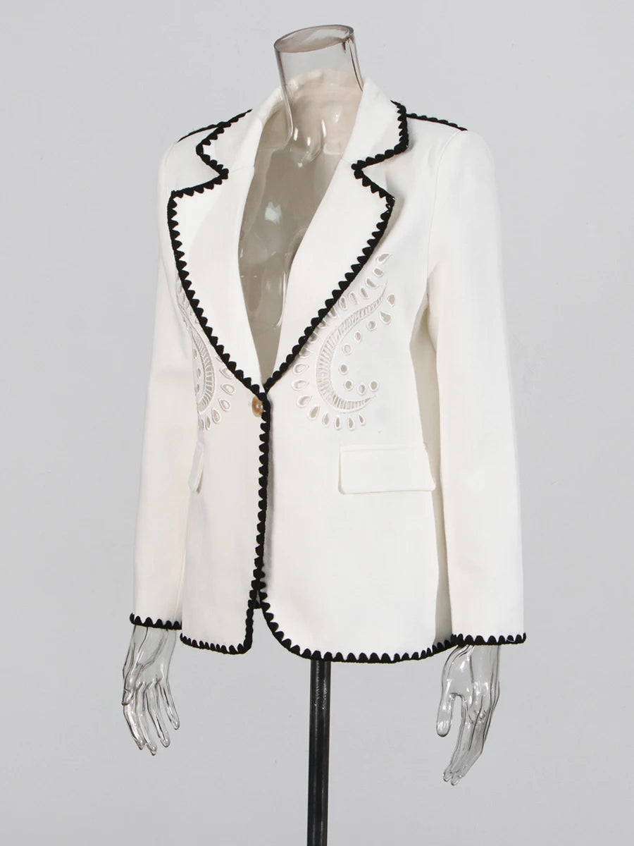 Zalia Atelier | White Blazer Embroidered Design